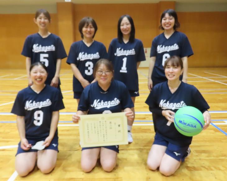 ソフトバレーボール三位（中里町）